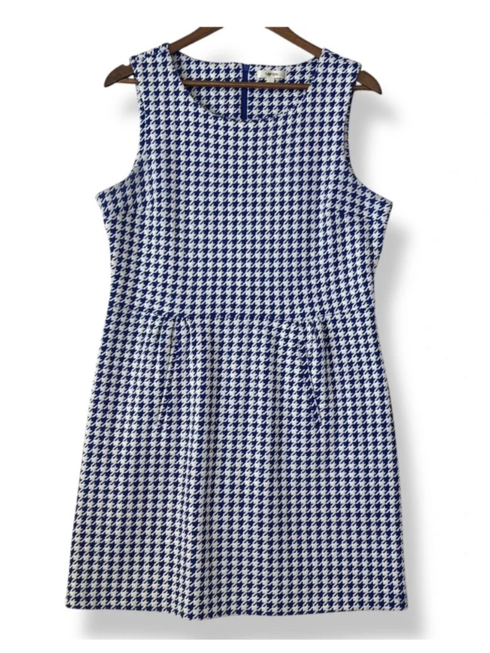 Tyler Boe Blue & White Houndstooth Knit Sleeveless Mini Sheath Dress w/ Pockets